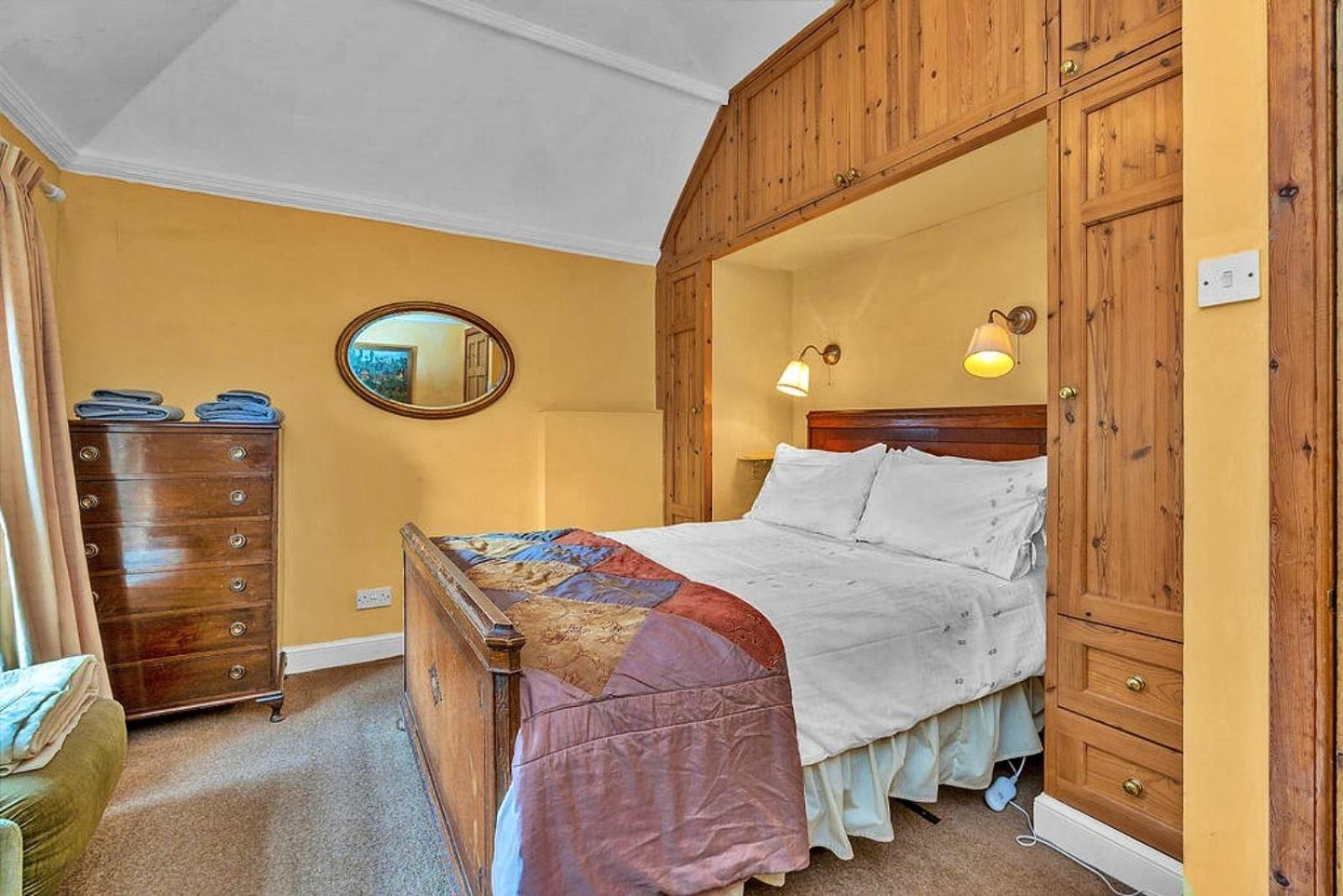 Finest Retreats - The West Wing At The Mill House * East Linton